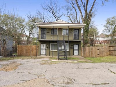 1493 Gaither St