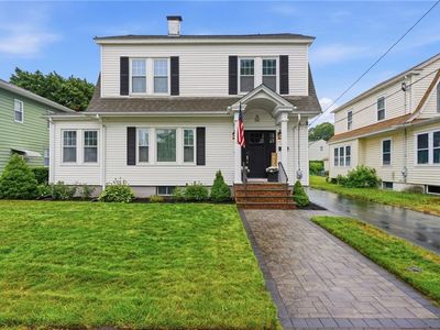 61 Shirley Blvd