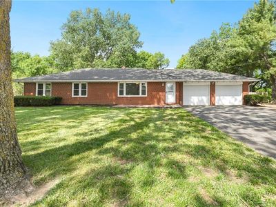 1434 S Business Highway 13