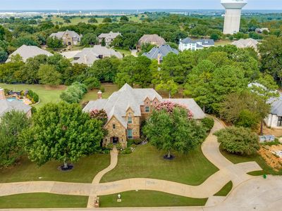 1313 Vanderbilt Dr