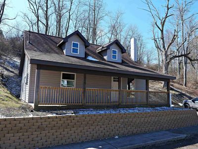 113 Ringer Ave