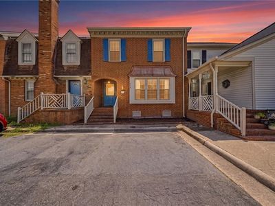 712 Lord Dunmore Dr