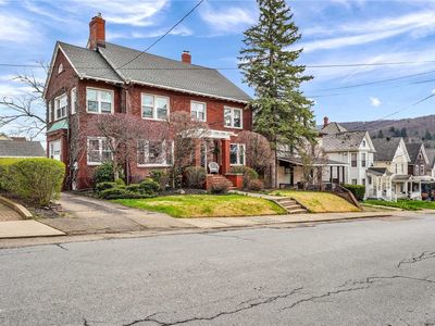 178 Davis St