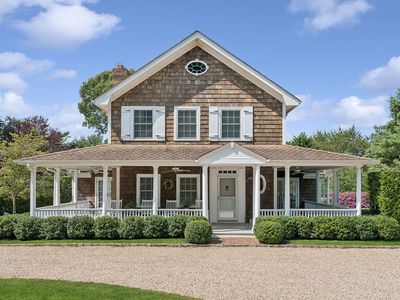 245 Meadows W