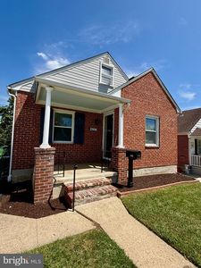 2806 Emerald Rd