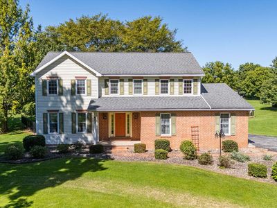 802 McConnell Pkwy