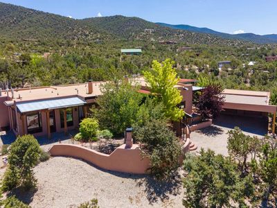 1002 Canon Heights