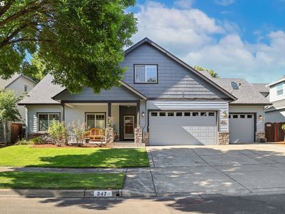 347 Lazy Ave