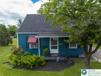 522 E Main St