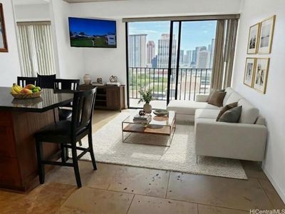 225 Queen St APT 19F