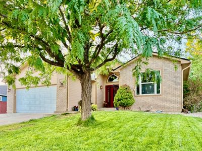 2810 Grand View Cir