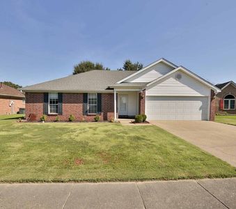 255 N Casa View Dr