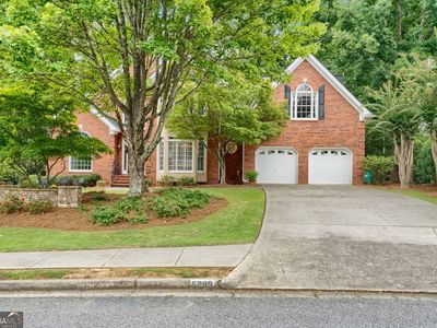 5299 Garnaby Ln