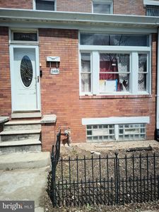 3406 Ramona Ave