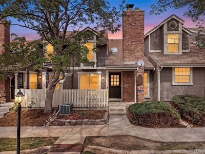 1990 S Helena Street #E