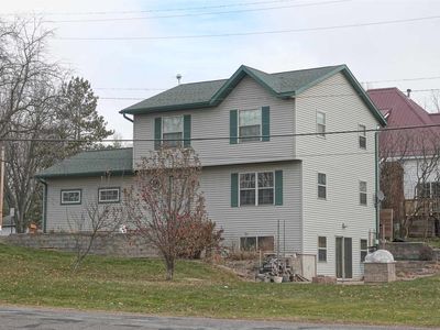 204 East PERKINS STREET