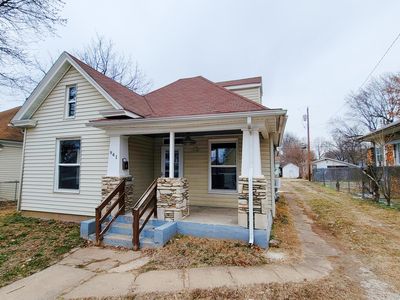 941 W Brower Street