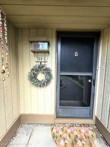 732 Heritage Village #C