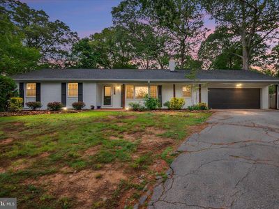 546 Center Dr