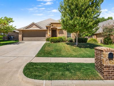 913 Abbey Ln
