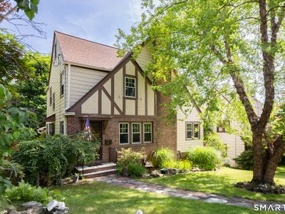 127 Roger Road