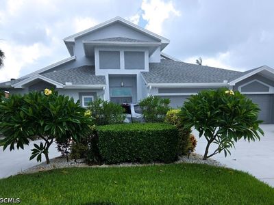 622 SW 52nd St