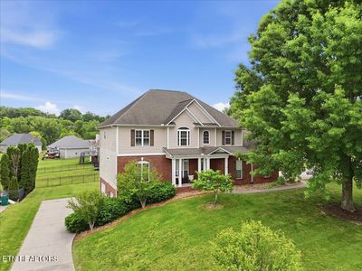 924 Saddle Ridge Ln