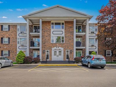Property at 7500 Boulder Bluff Dr APT 9, Jenison, MI
