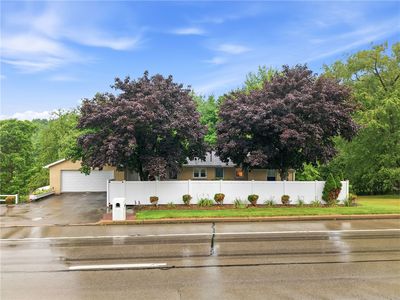 2552 S Hermitage Rd