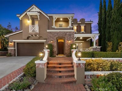 3246 Sitio Avellana
