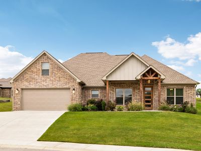 102 Red Crest Cv