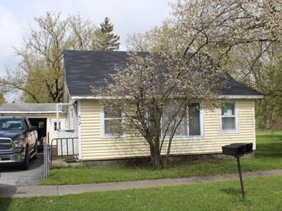 417 Elm St