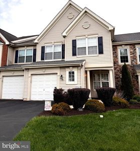 105 Silver Oak Ct