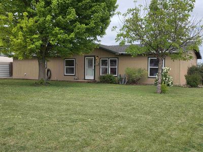 441 W County Rd