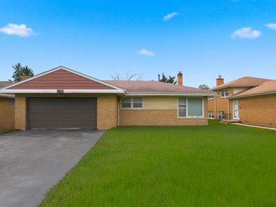 Property at 814 N Greenwood Ave, Park Ridge, IL