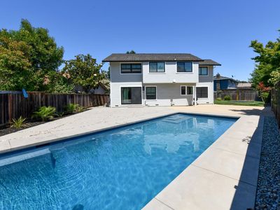 3438 Meadowbrook Court
