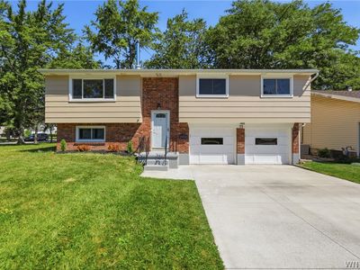 35 Tomcyn Dr