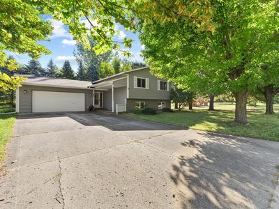 Property at 469 Campbell Ln NW, Hutchinson, MN