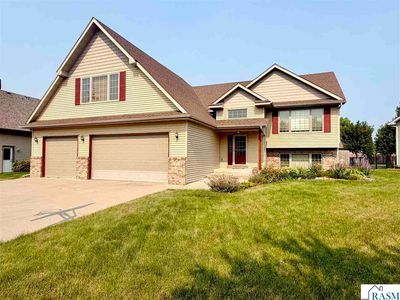 Property at 608 Colodoro Ln, Eagle Lake, MN