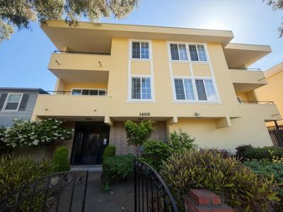 1469 El Camino Real APT 1