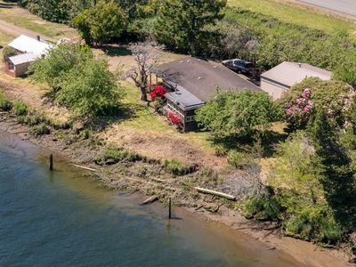 8136 Highway 126
