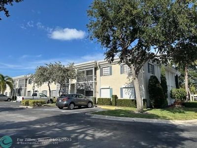 130 Cypress Club Dr UNIT 323