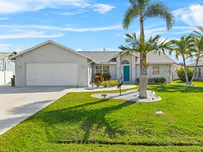 2626 SE Calusa Avenue