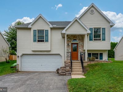 Property at 668 Blossom Hill Ln, Dallastown, PA