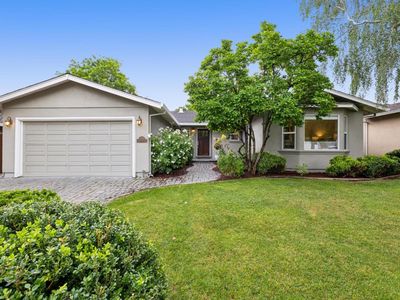 5530 Laura Dr