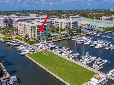 806 E Windward Way #424