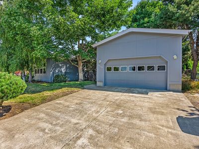 1150 SW Marie Dr