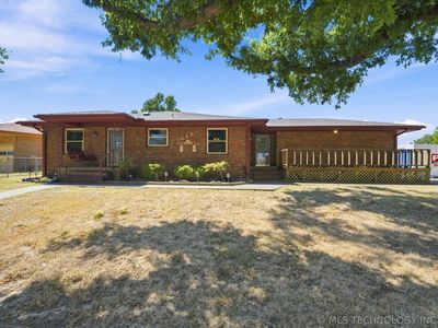 325 Hillside Dr