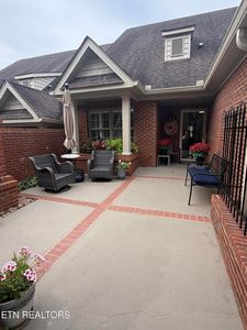 1438 Cottage Glen Ln