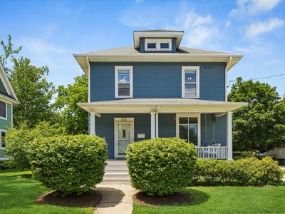 Property at 805 Clay St, Woodstock, IL